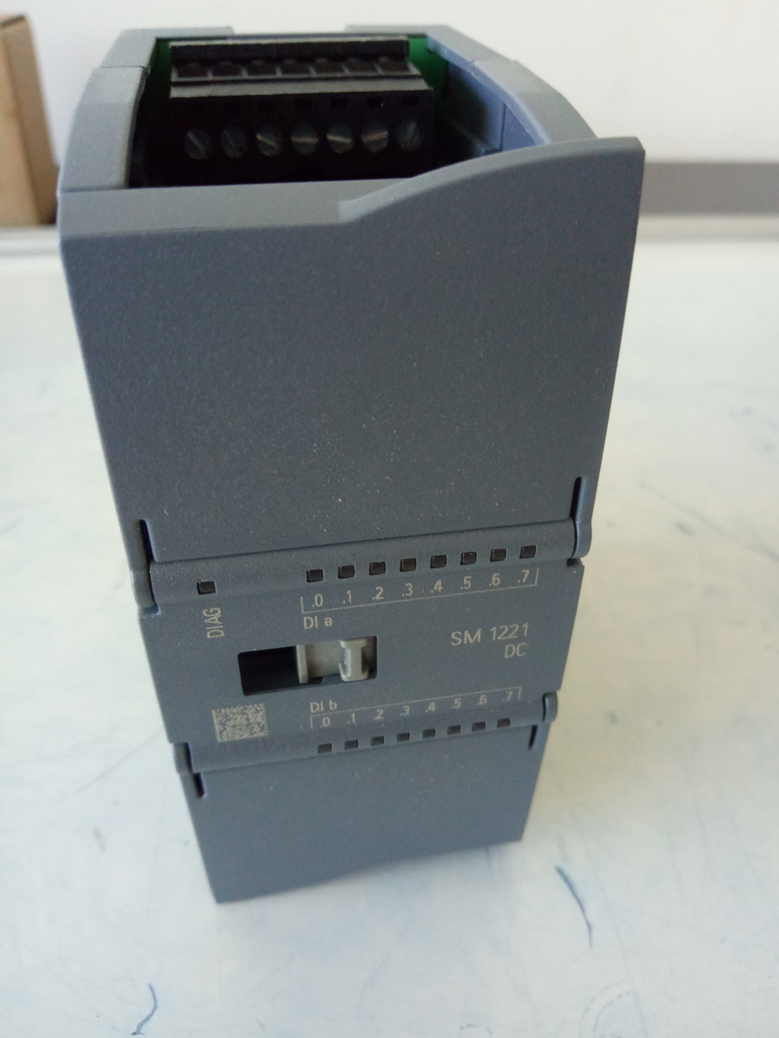 Spot Siemens PLC module 6ES7222-1HH32-0XB0 expansion module digital input module